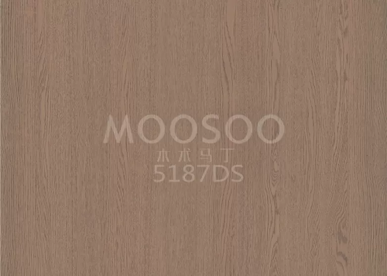 Rustykalny panel ścienny z białego wiązu: ponadczasowa elegancja spotyka się z nowoczesną funkcjonalnością